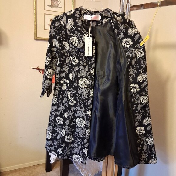 NEW Women’s Elegant Pea Coat Black White Floral Lined Trench Coat ¾ Sleeve 18 XL - Picture 7 of 9